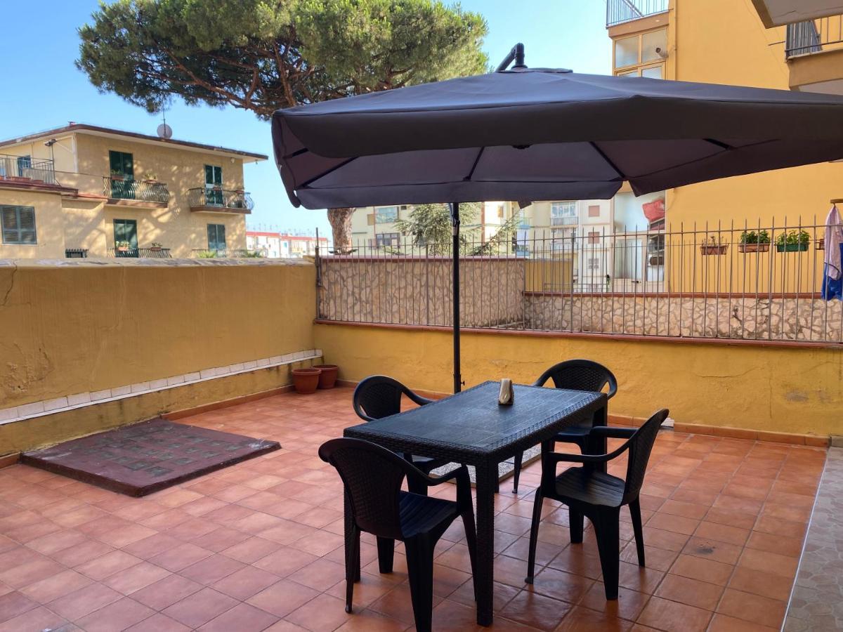 Ferienwohnung Casa Tiberio Torre del Greco Exterior foto